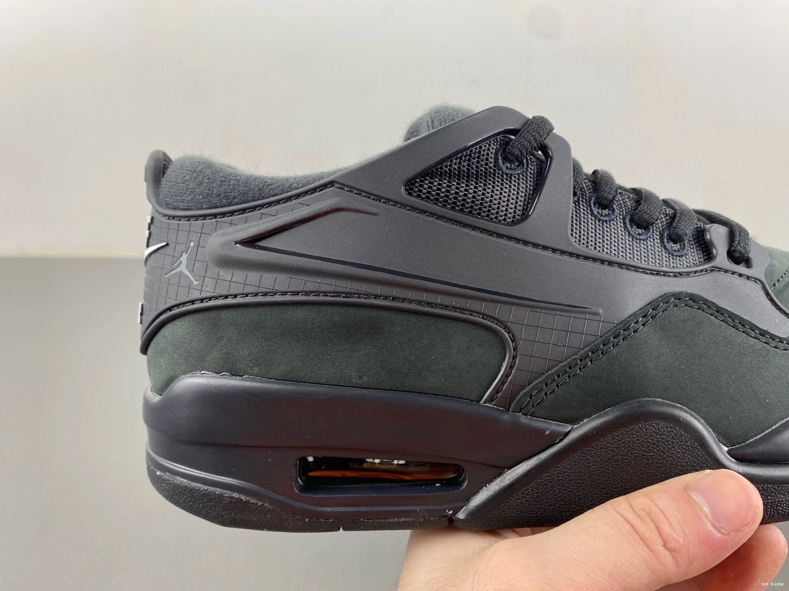 - Jordan Black 4 Men's Cat FQ7939-004 RM 1009